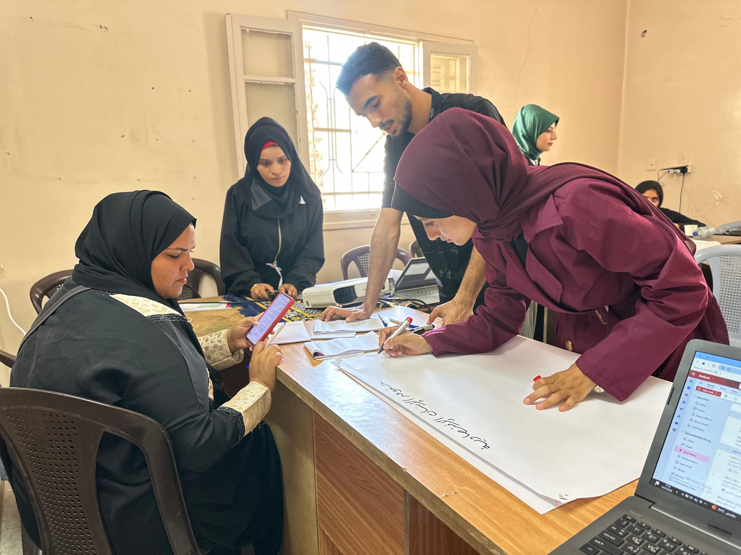 دير البلح: "الإعلام المجتمعي" يختتم تدريب" الكتابة للمنصات الرقمية من منظور حقوقي