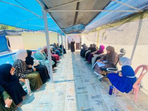 المركز ينفذ ورش دعم نفسي ورقمي تمكّن مئات النازحين من الحماية في الفضاء الرقمي
