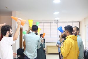 “الإعلام المجتمعي” يخصص يومًا ترفيهيًا لدعم الصحفيين والمحامين والمدافعين عن حقوق الإنسان في غزة