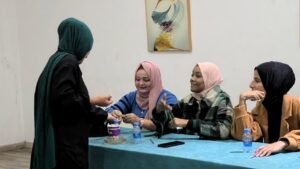 الإعلام المجتمعي يبدأ تنفيذ سلسلة جلسات دعم نفسي للصحفيين/ات في غزة