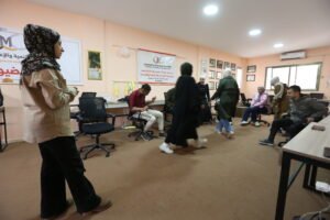 الاعلام المجتمعي ينفذ جلستان دعم نفسي للصحفيين العاملين في الميدان