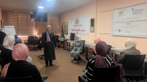 دعمًا لطاقم عمله الإعلام المجتمعي ينفذ جلسة دعم جماعي