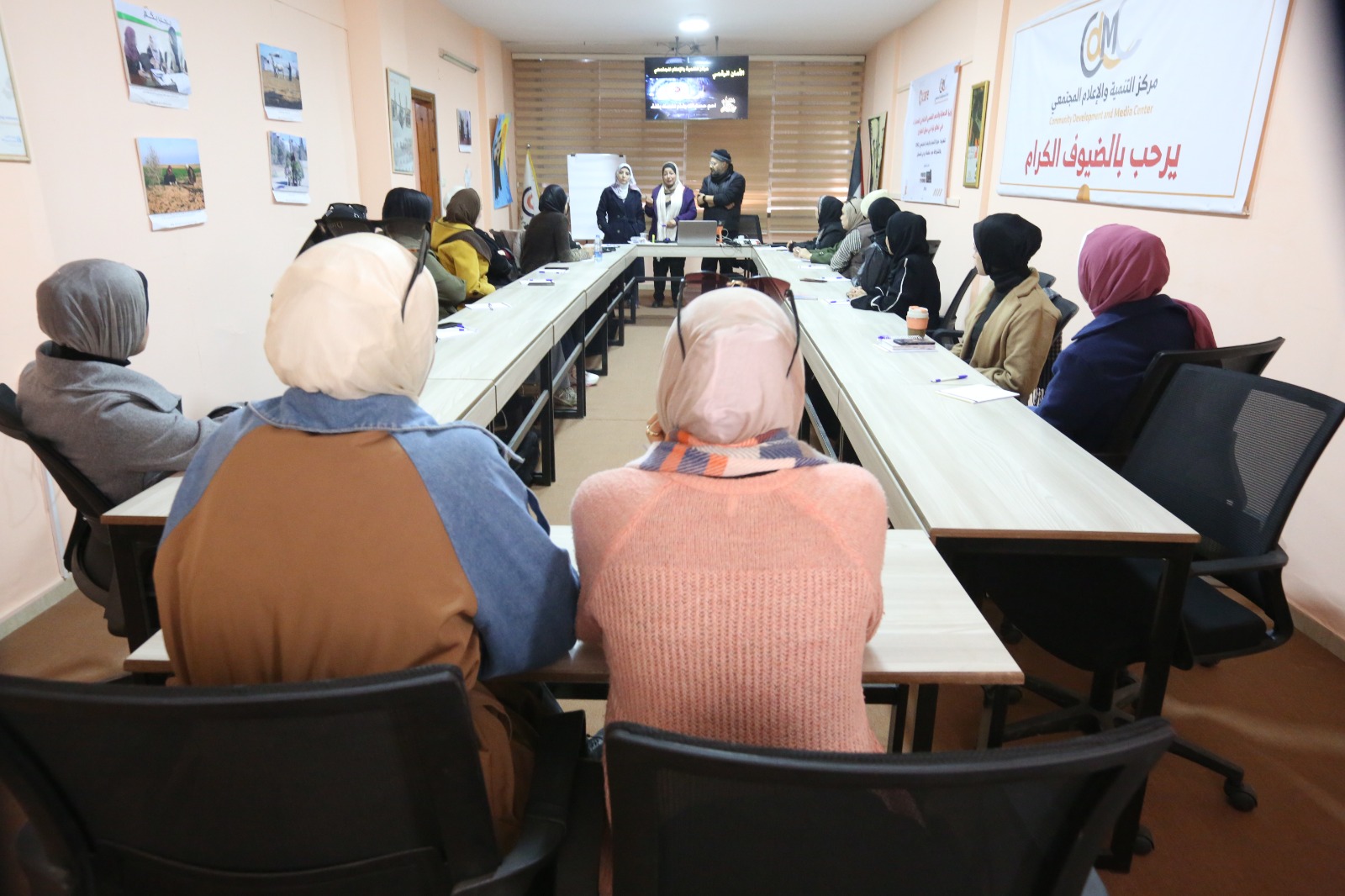 الإعلام المجتمعي يطلق مبادرة نسوية لحماية الصحفيات ودعم صحتهن النفسية في غزة