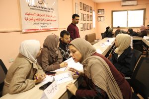 الإعلام المجتمعي يطلق برنامج “توجيه الصحفيين/ات حول التغطية الحساسة للنزاعات وتعزيز رسائل العدالة والسلام” في غزة