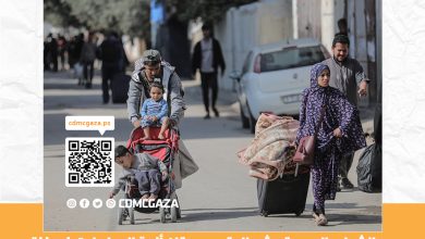 صورة الشوارع المدمرة وشح الوقود يعمقان أزمة المواصلات في غزة