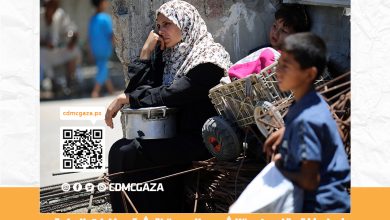 صورة نساء غزة يقاومن بـ “الشعر والسرد” لتوثيق حكايات الإبادة