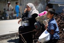 صورة “أرامل غزة” وحدهن في مواجهة التحديات والمسؤوليات!