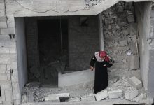 صورة حين تُدفن الأوراق تحت الركام: نساء غزة يواجهن حربًا خفية على هوياتهن القانونية