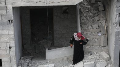 صورة حين تُدفن الأوراق تحت الركام: نساء غزة يواجهن حربًا خفية على هوياتهن القانونية