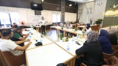 مركز التنمية والإعلام المجتمعي يناقش تحديات الخدمات الإنسانية واحتياجات المجتمع في غزة